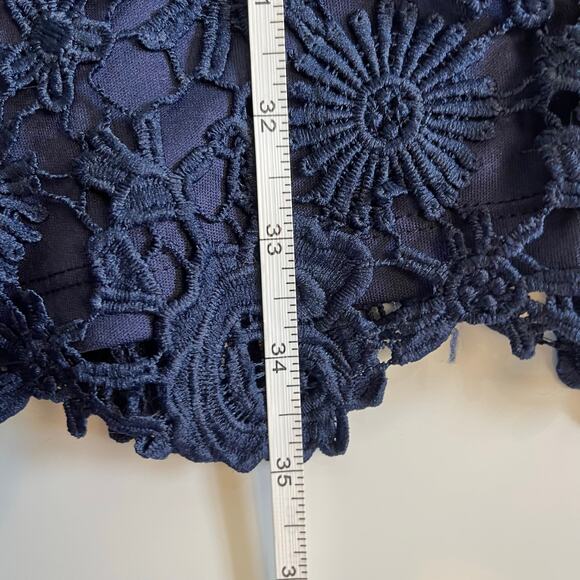 Lulus XS Backless Lace Mini Dress Cap Sleeve Bodycon‎ Lined Navy Blue Cocktail - Picture 10 of 10